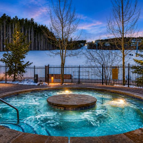 Crystal Peak Lodge