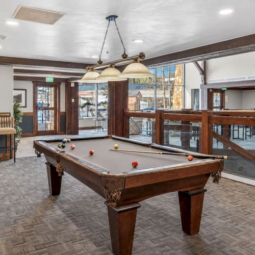 Crystal Peak Lodge
